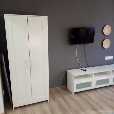 Luxus Apartaments Europe In Piata Universitate Бухарест Экстерьер фото